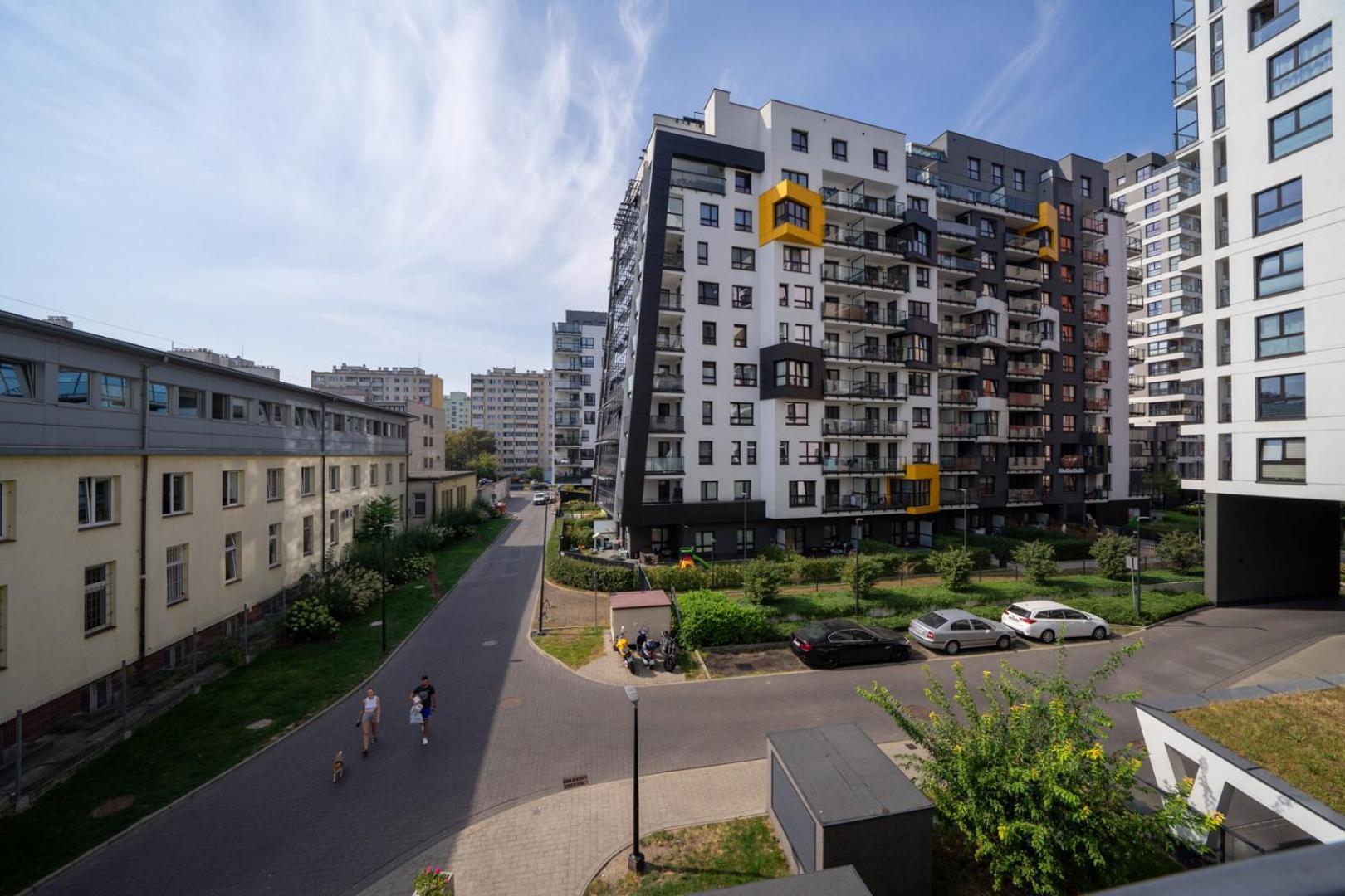 Skierniewicka Apt - Parking, Workspace, Balcony - By Rentujemy Varşovia Exterior foto