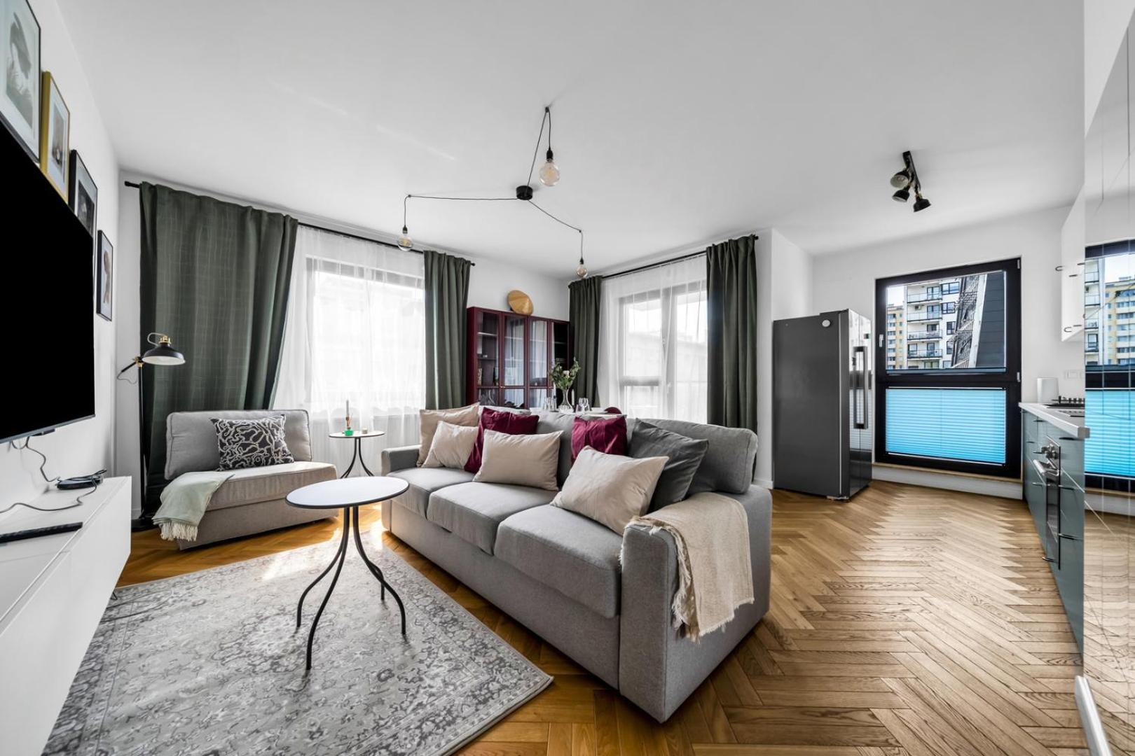 Skierniewicka Apt - Parking, Workspace, Balcony - By Rentujemy Varşovia Exterior foto