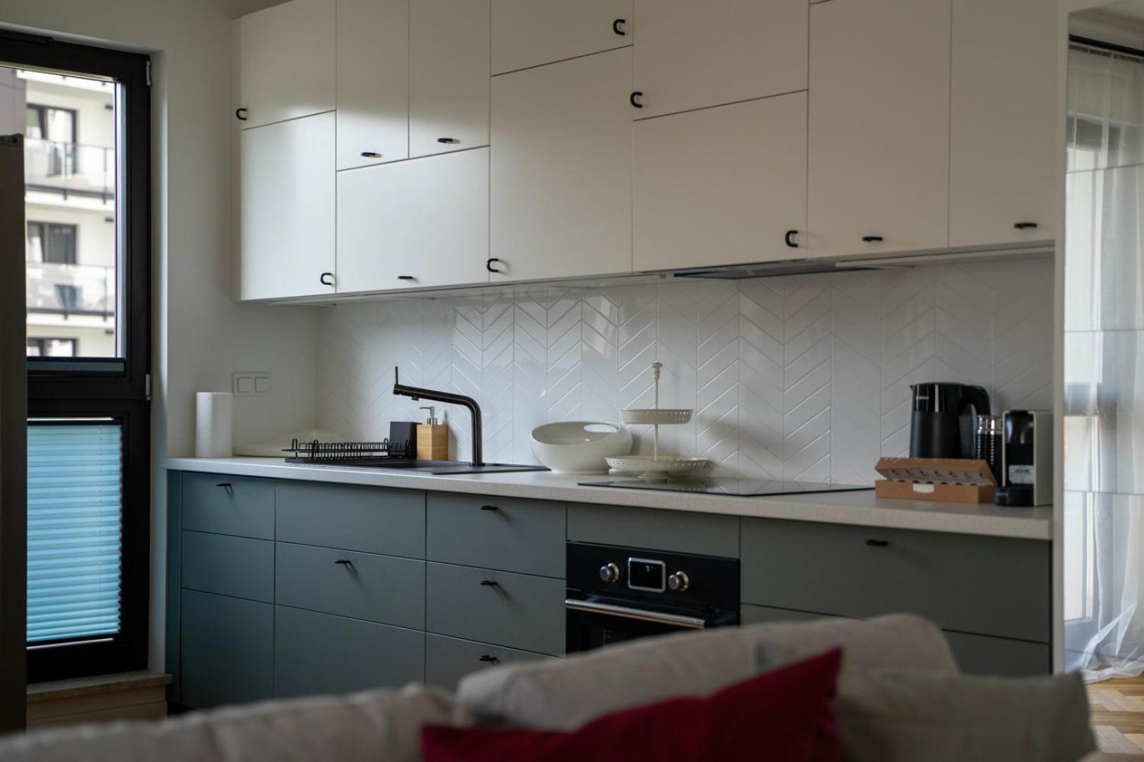 Skierniewicka Apt - Parking, Workspace, Balcony - By Rentujemy Varşovia Exterior foto