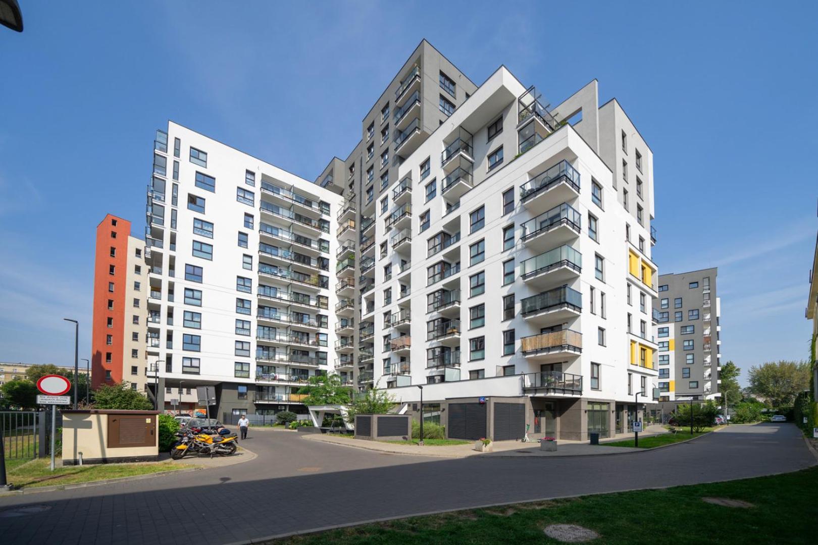 Skierniewicka Apt - Parking, Workspace, Balcony - By Rentujemy Varşovia Exterior foto