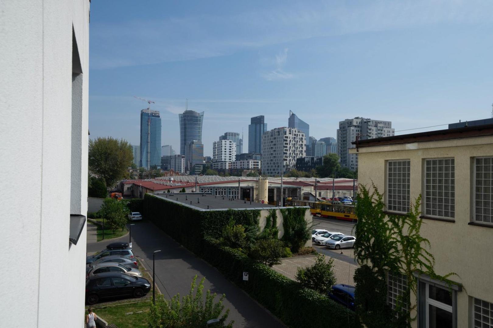 Skierniewicka Apt - Parking, Workspace, Balcony - By Rentujemy Varşovia Exterior foto